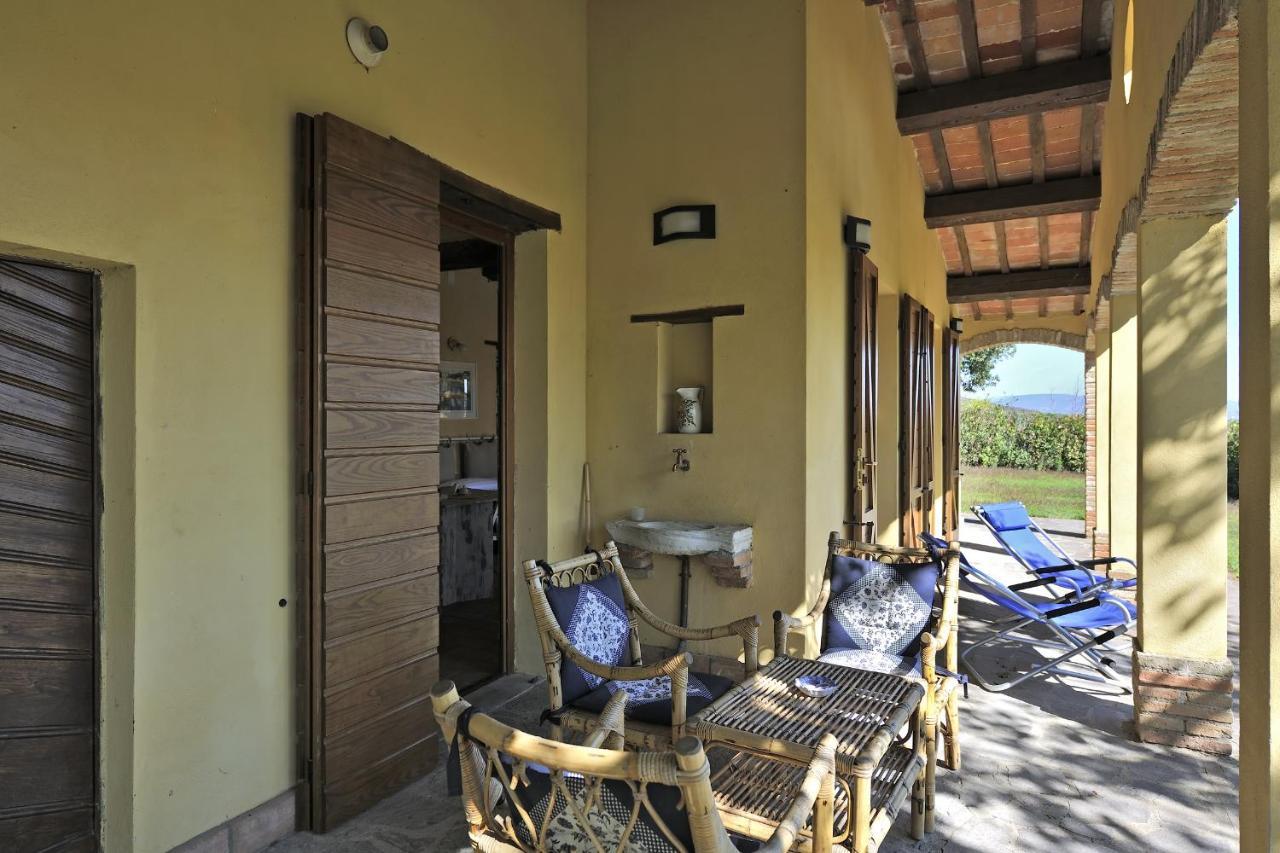Un Petit Paradis Castiglione della Valle Екстериор снимка