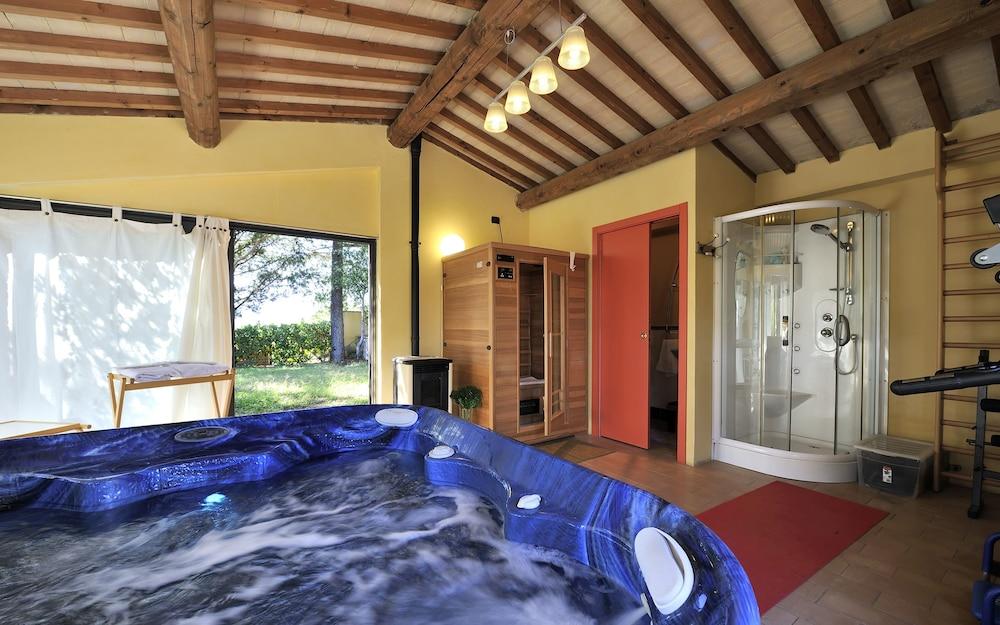 Un Petit Paradis Castiglione della Valle Екстериор снимка