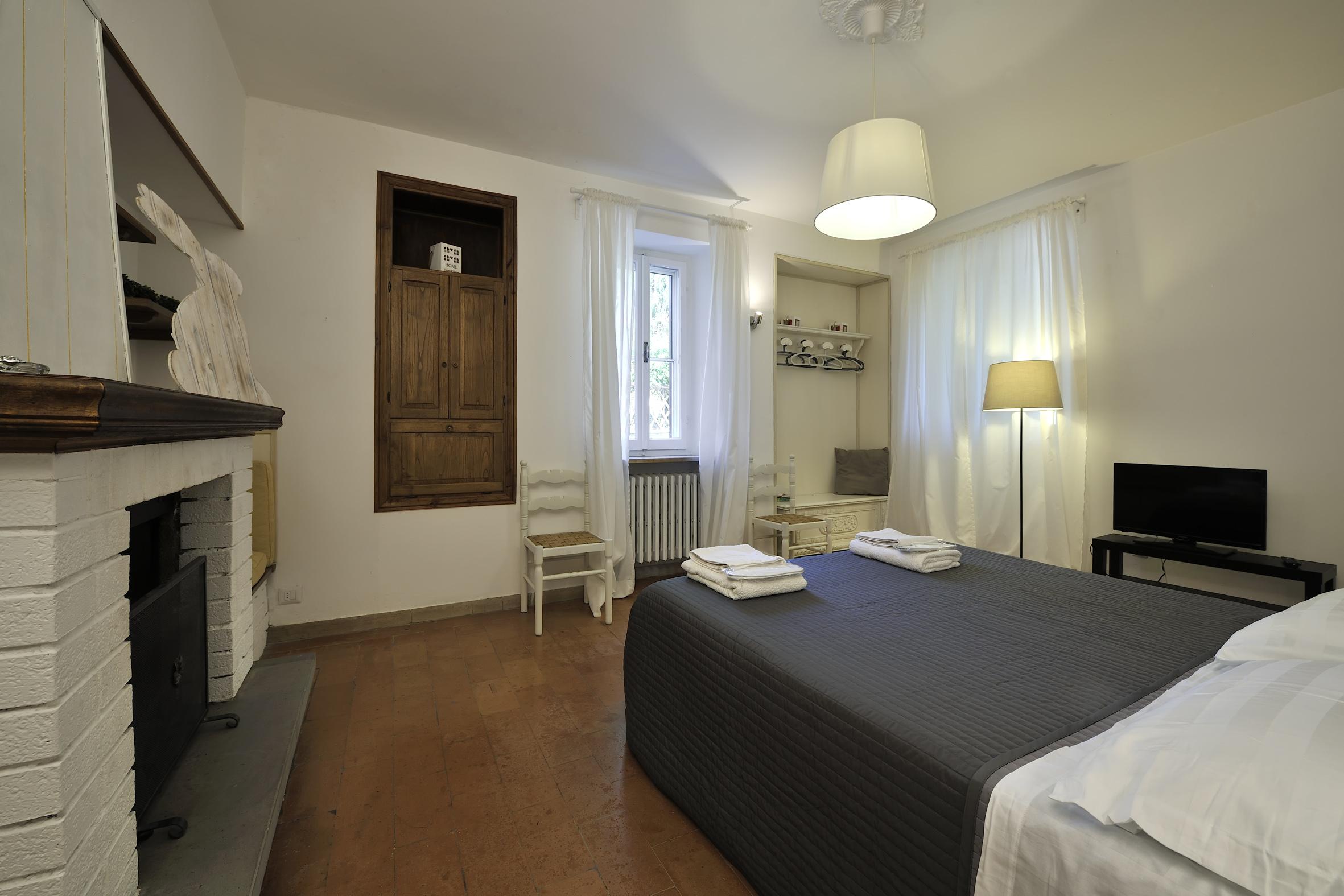 Un Petit Paradis Castiglione della Valle Екстериор снимка