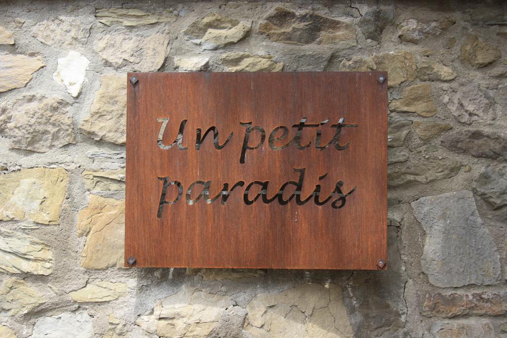 Un Petit Paradis Castiglione della Valle Екстериор снимка